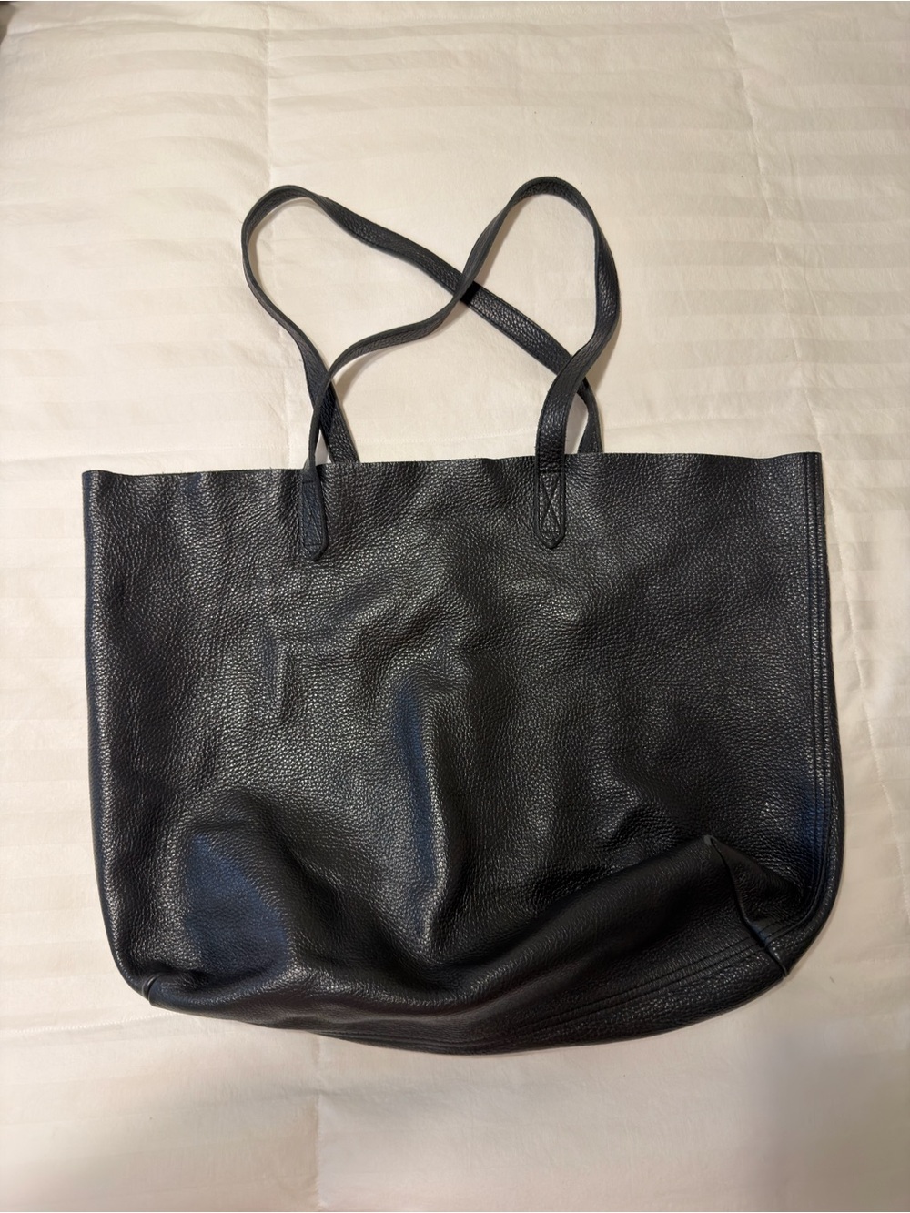 Cuyana Black Pebbled Leather Tote